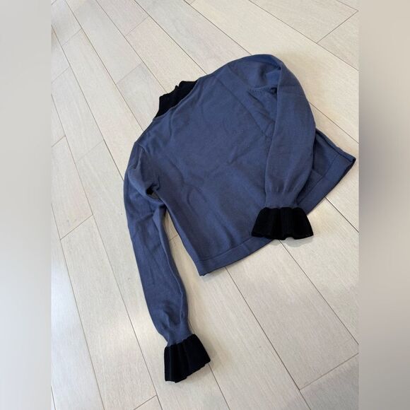 Blue magnetic turtleneck sweater - Picture 3 of 6